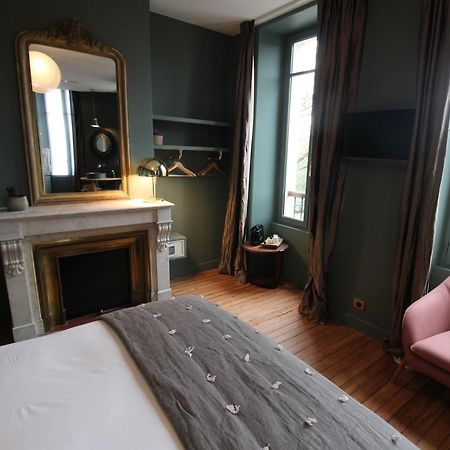 เลสกาปาด บอร์ดแลส - โกเต ฌาร์แด็ง Bed & Breakfast บอร์โด ภายนอก รูปภาพ