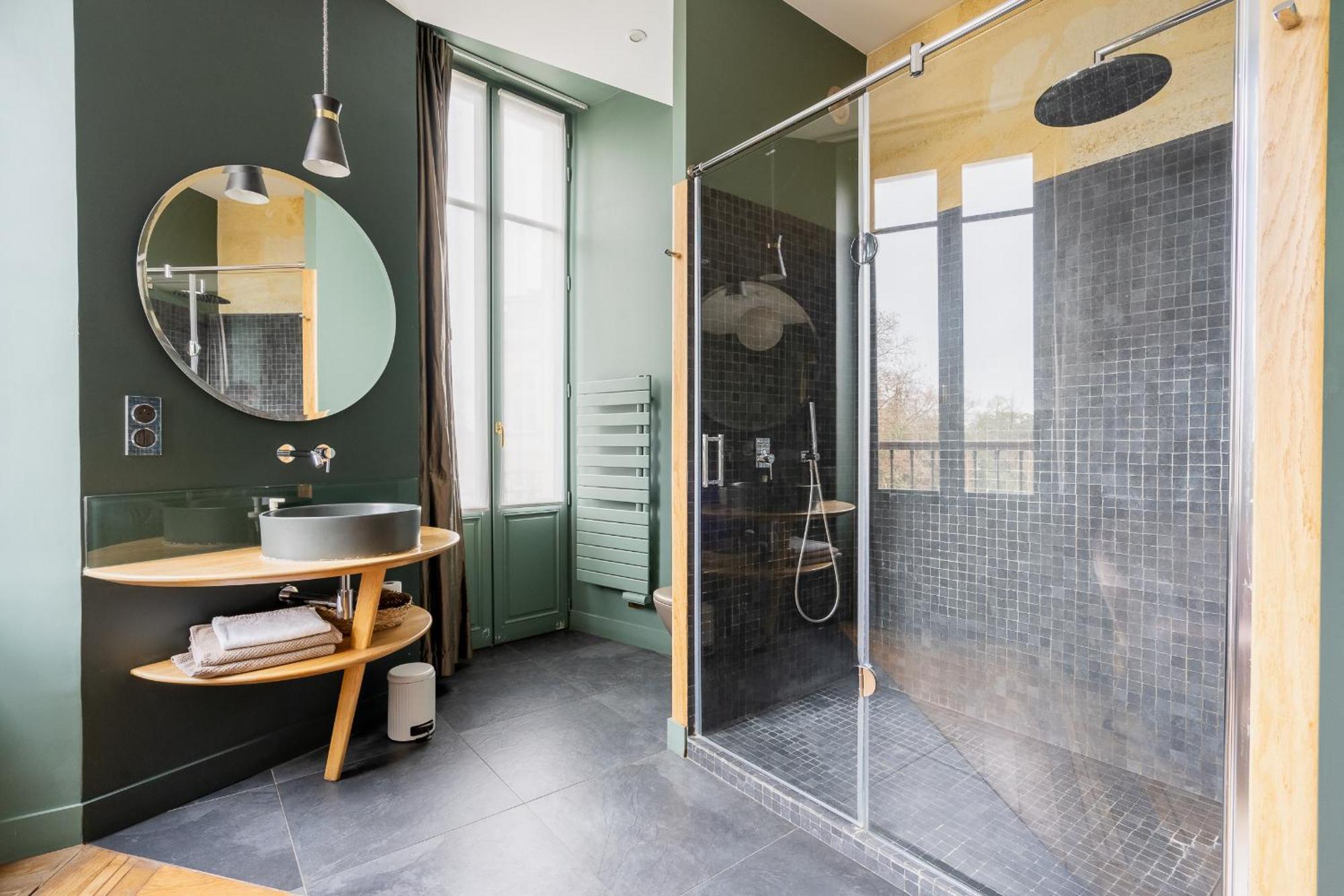 เลสกาปาด บอร์ดแลส - โกเต ฌาร์แด็ง Bed & Breakfast บอร์โด ภายนอก รูปภาพ
