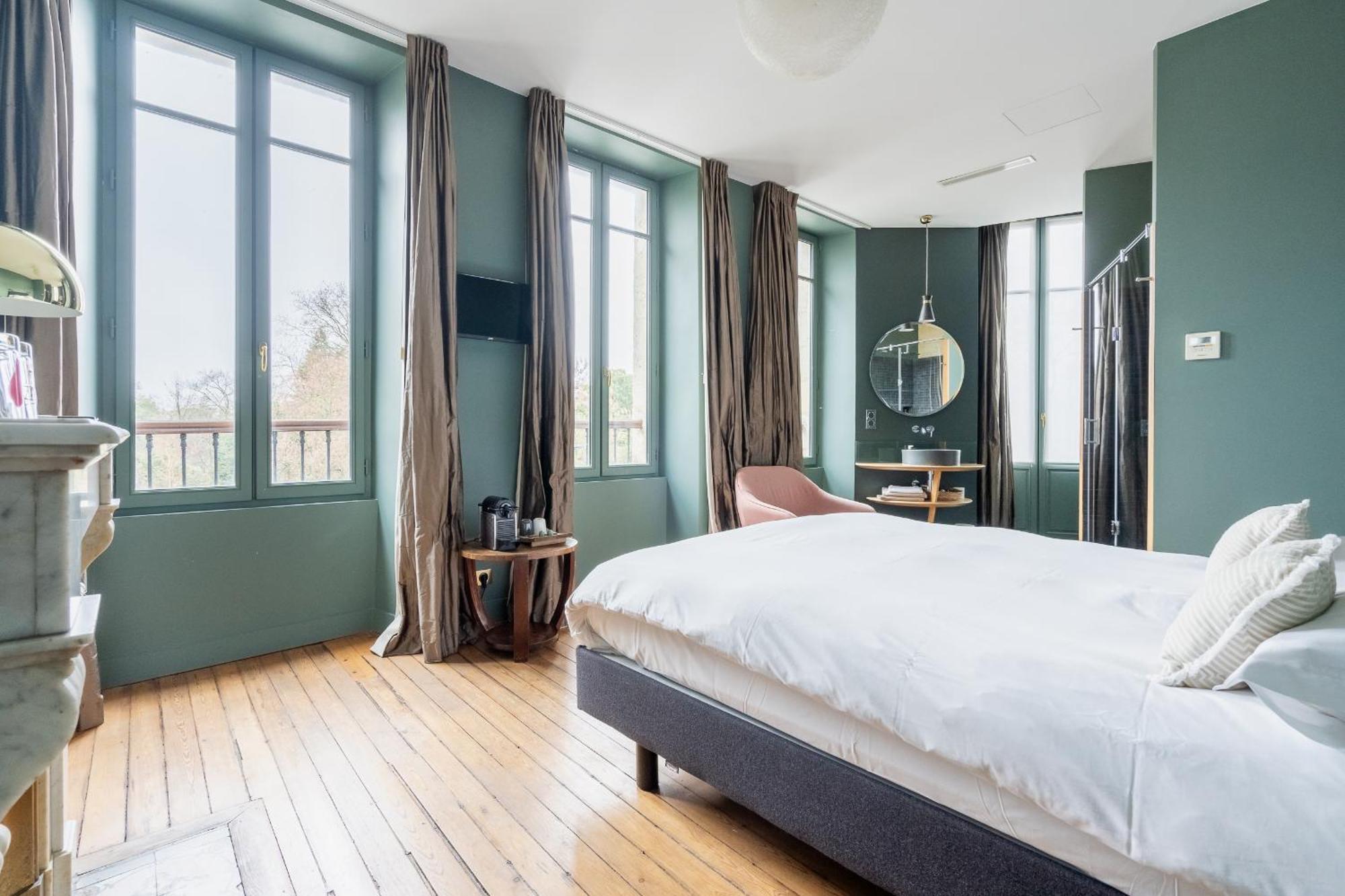 เลสกาปาด บอร์ดแลส - โกเต ฌาร์แด็ง Bed & Breakfast บอร์โด ภายนอก รูปภาพ