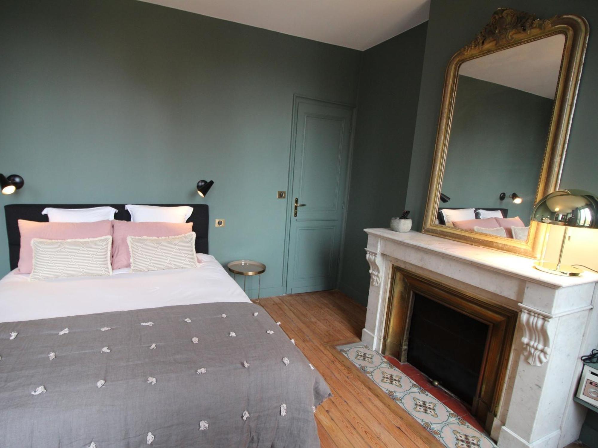 เลสกาปาด บอร์ดแลส - โกเต ฌาร์แด็ง Bed & Breakfast บอร์โด ห้อง รูปภาพ